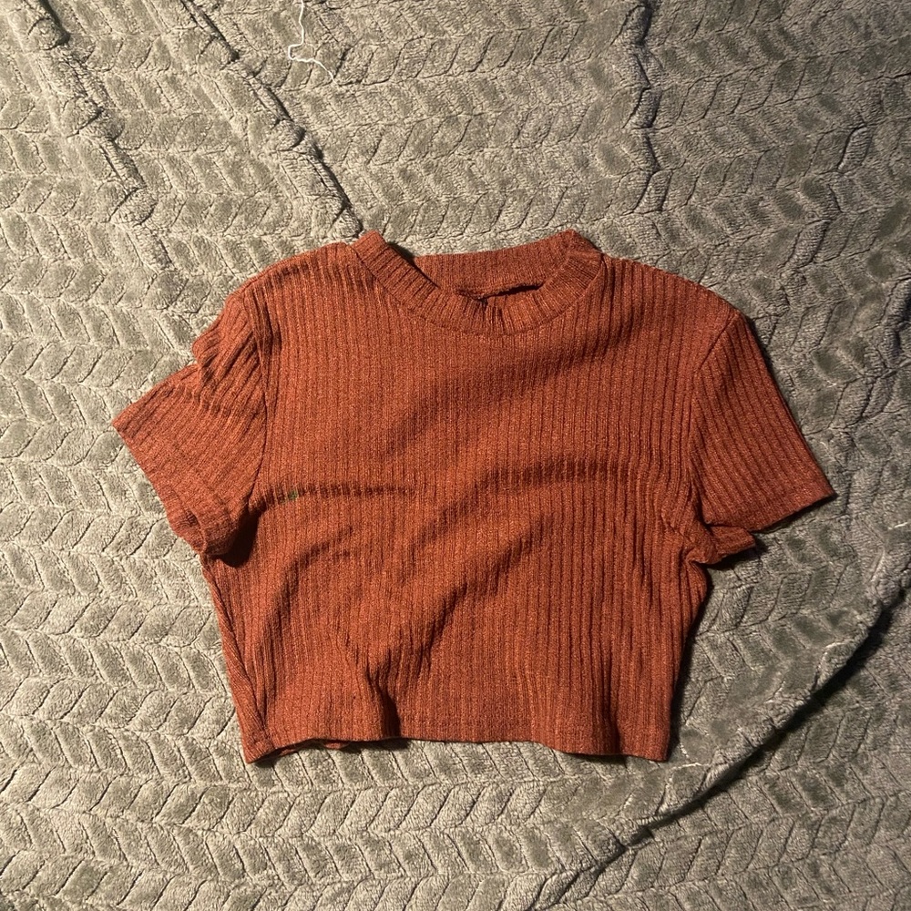 SHEIN Orange + Black Ribbed Crop T-Shirt 2 for 1
